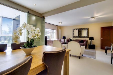 3 bedroom apartment to rent - Photo 3