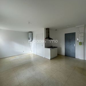 Location Appartement 1 pièce 26m² LE GRAND QUEVILLY 76120 - Photo 3