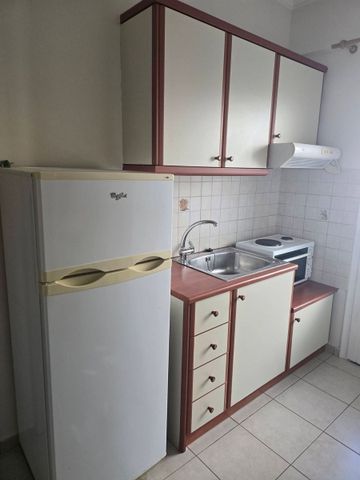 Studio/Γκαρσονιέρα για ενοικίαση Ψαροφάϊ (Πάτρα) - Photo 4