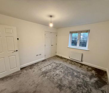 2 bedroom coach house to rent - Photo 3