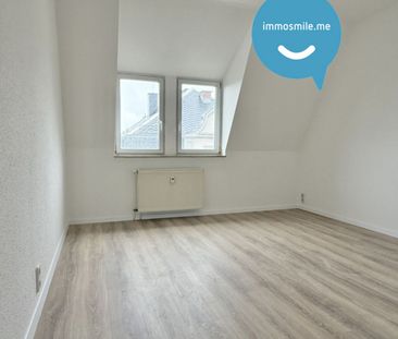 3-Raum • Dachgeschoss • schöner Grundriss • Bad mit Wanne • moderne... - Foto 1
