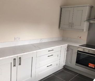 35 Dunraven Avenue, Belfast, BT5 5JR - Photo 6