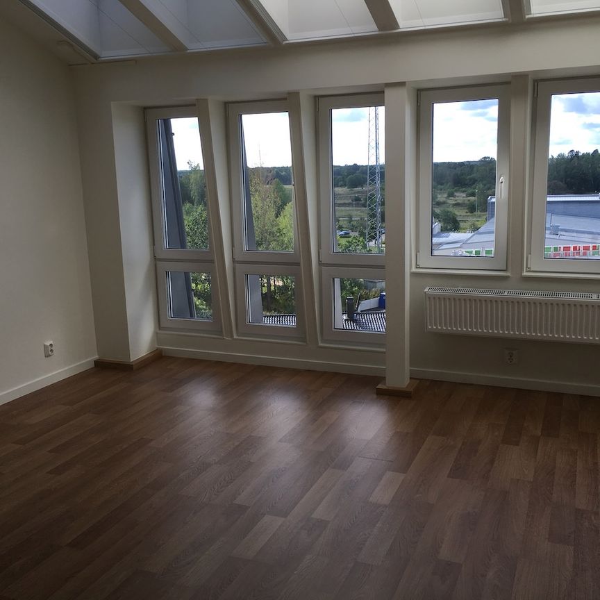 Lärdomsgatan 4 - Foto 1