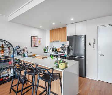 FULLY FURNISHED WITH HINTERLAND VIEWS! - Photo 5