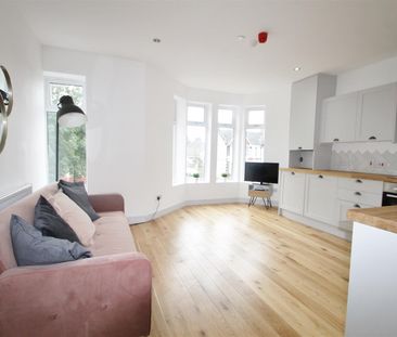 Apartment For Rent Merches Gardens, Cardiff - Photo 1