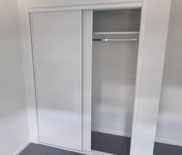 Clyde North - Photo 2