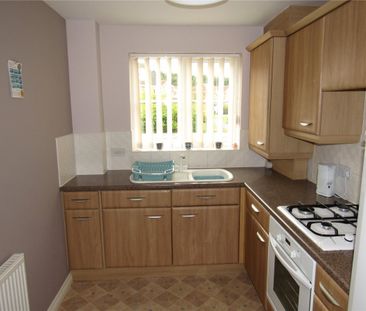White Rose Avenue, Mansfield, Nottinghamshire, NG18 - Photo 3