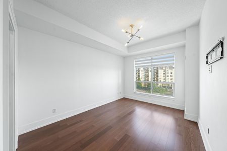 For Lease - 8 Maison Parc Court Unit# 520, Vaughan, Ontario - Photo 4