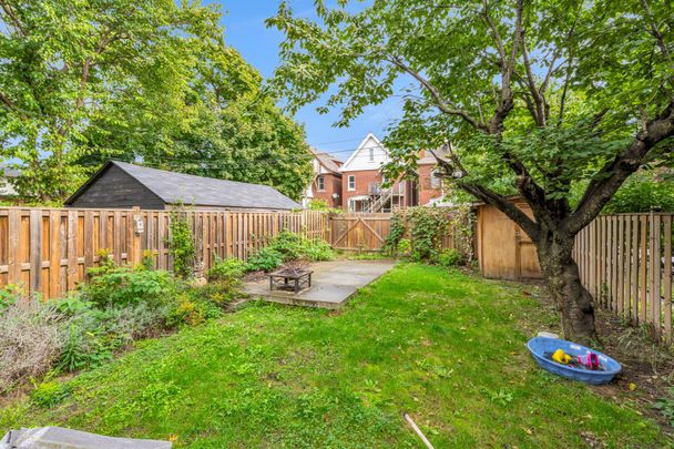 For Lease - 19 Barnesdale Avenue Unit# Main, Hamilton, Ontario - Photo 1