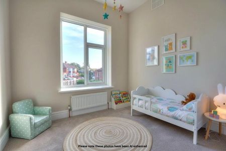 3 bedroom semi-detached house to rent - Photo 3