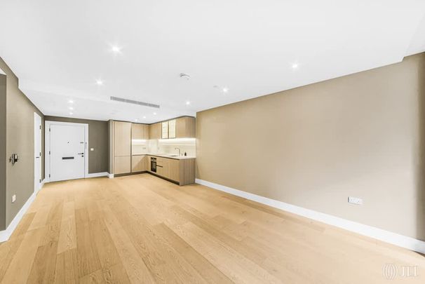 Prince of Wales, London SW11 - Photo 1