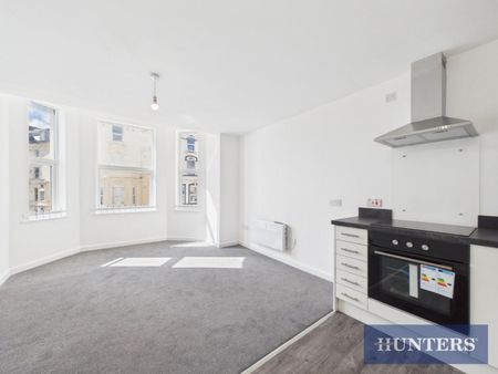 2 bedroom Flat To Let - Photo 5