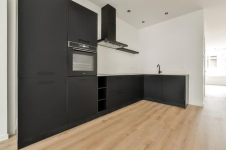 Te huur: Appartement Burmanstraat 29 H in Amsterdam - Photo 2