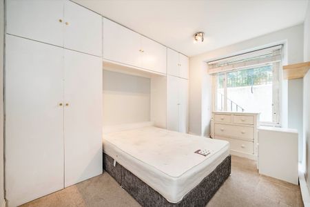 Nevern Square, Earls Court, SW5, London - Photo 4