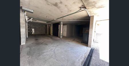 3 Bed Townhouse in Quiet Leafy Hill Top, St Lucia - Photo 4