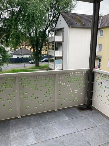 47101/16 Großzügige 1-Zimmer-Wohnung mit Balkon in Düsseldorf-Reisholz - Photo 4