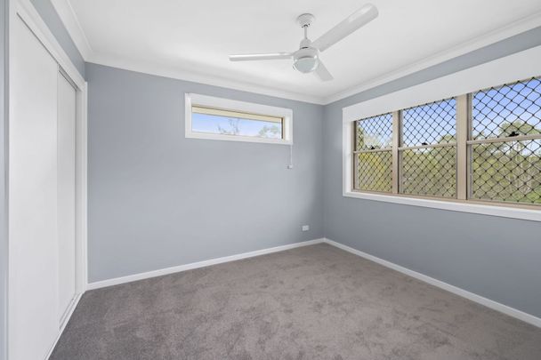 Spacious & Stylish Living in Seagreen Estate - Photo 1