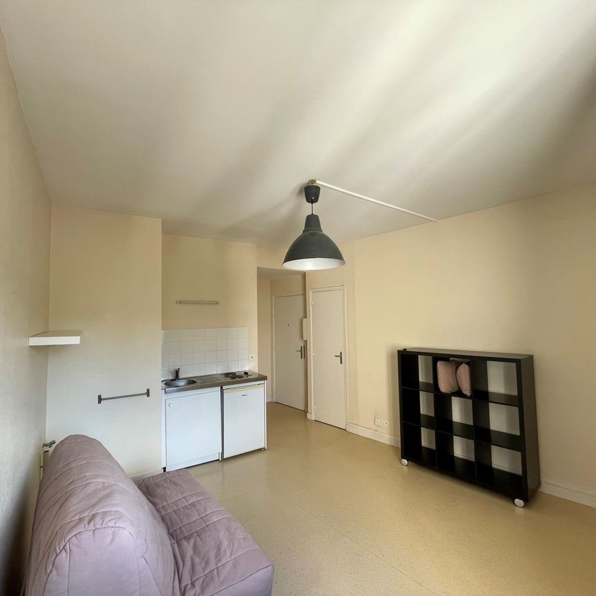 Location Appartement 1 pièce 22m² CLERMONT FERRAND 63000 - Photo 1