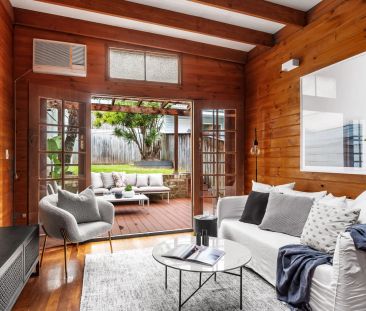 Classic Terrace in Prime Pocket - Photo 1