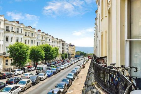 2 bedroom apartment to rent - Photo 3