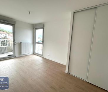 Location Appartement 3 pièces 62m² ST ETIENNE 42000 - Photo 6