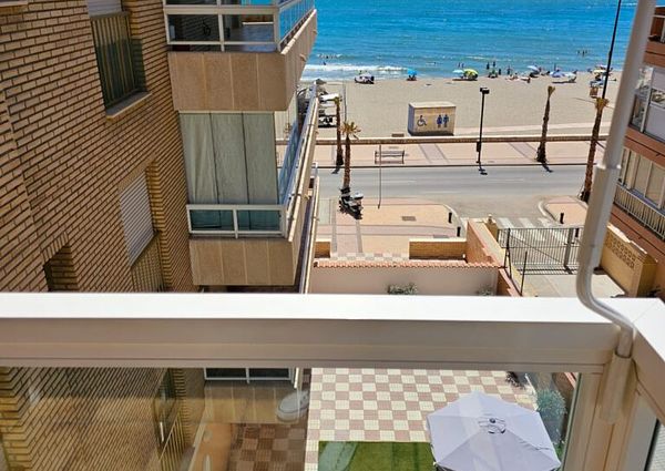 Ref 18967 – **Seasonal rental** -Magnificent beachfront apartment -AVAILABLE  UNTIL JUNE 2024