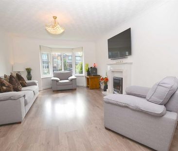 Reedfield, Reedley - Photo 4