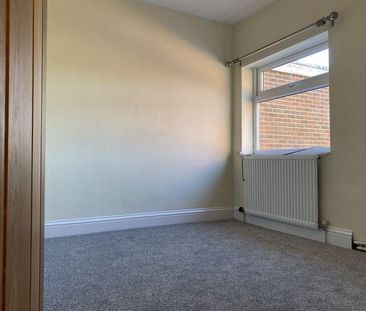 2 bedroom cottage to rent - Photo 3