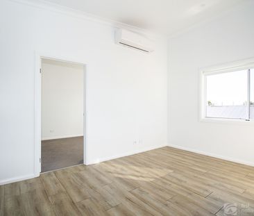 Spacious 3 Bedroom Family Home Offering Comfort, Convenience and Mo... - Photo 6