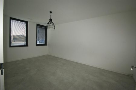 Appartement te huur: Dennenlaan 16-B 1161 CR Zwanenburg - Photo 2