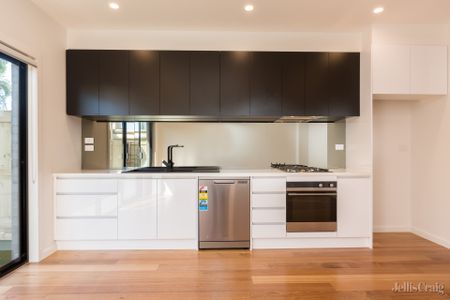 3/320 O'Hea Street, Pascoe Vale South - Photo 5