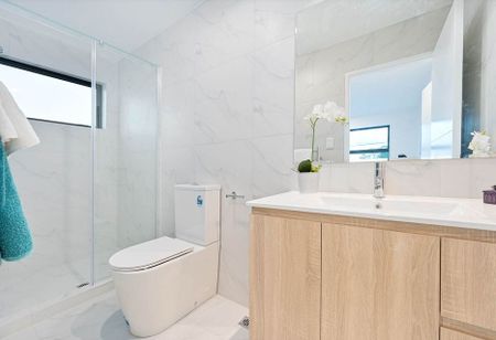 Beautiful 3 Bedroom Townhouse in Henderson - Photo 5