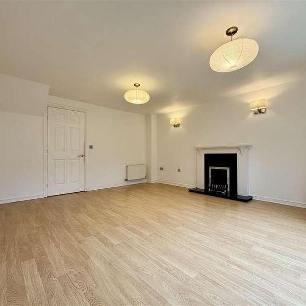 Hanby Close, Fenay Bridge, Huddersfield, HD8 - Photo 1