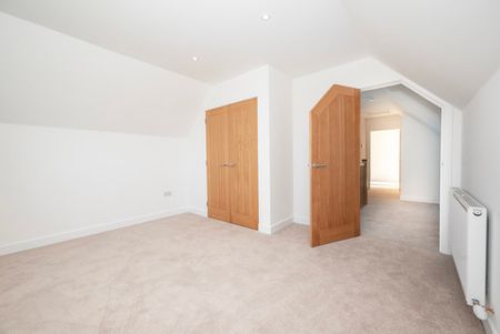 Bogentory Cottage, AB32 7EN, Westhill - Photo 3