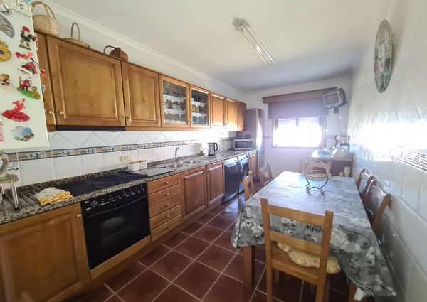 2 bedroom apartment furnished in Gafanha da Nazaré!
