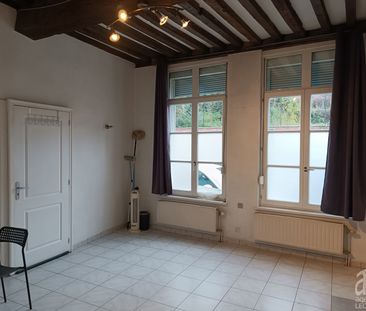 Appartement - à louer - - Photo 2