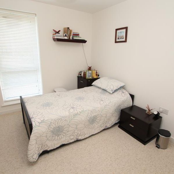 Brighton Road, Surbiton, KT6 - Photo 1