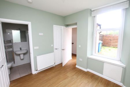 1 bedroom flat to rent - Photo 3
