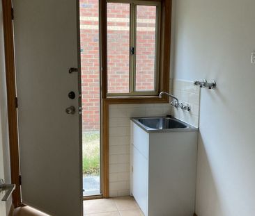 1 / 7 Edith Street, Dandenong - Photo 6