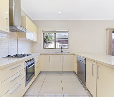 3B Kenilworth Crescent, Glen Waverley - Photo 2