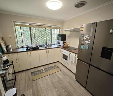 Regents Park - Photo 2