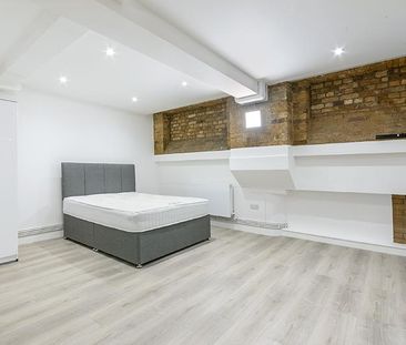 Studio to rent - Photo 6