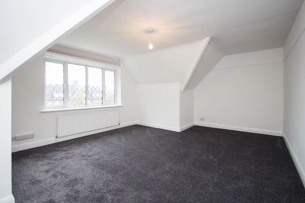 3 bedroom maisonette to rent - Photo 1