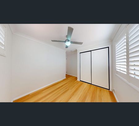 11 Chestnut Place, Calamvale, Qld 4116 - Photo 5