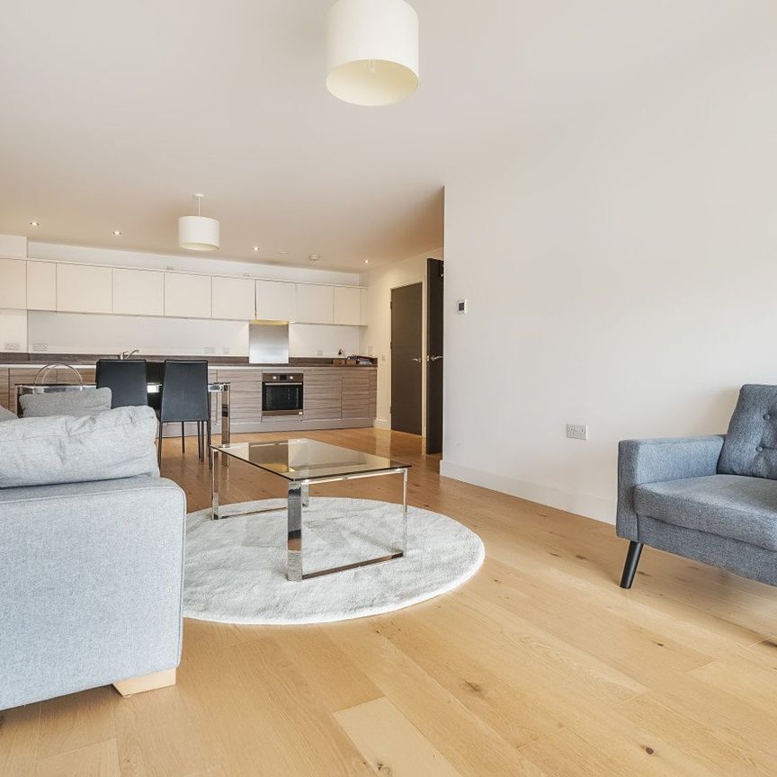 3 bedroom apartment to rent - Photo 1