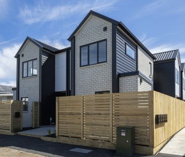 This contemporary two-bedroom, two-bathroom townhouse on Charlemont... - Photo 5