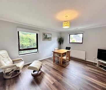 3 bedroom apartment to rent - Photo 1