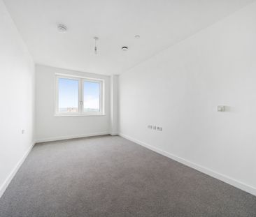 St Pauls Road, Barking, London, IG11 - Photo 6