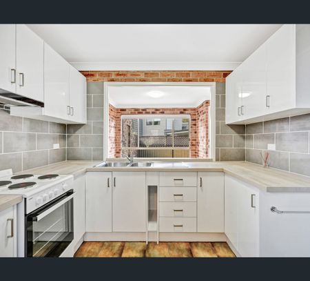 2/37 Paradise Beach Rd, Sanctuary Point, NSW 2540 - Photo 3