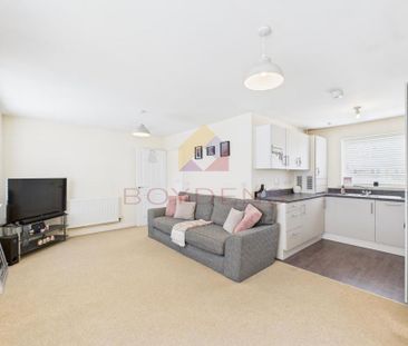 2 bedroom maisonette to rent - Photo 3